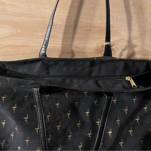 Carribean Joe Island Supply Co. Beautiful Flamingo Black Tote Bag w/ pockets. - Picture 3 of 8